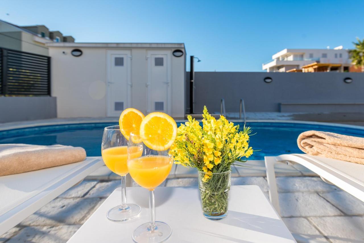 Villa Lena Luxury Apartments Novalja Eksteriør billede