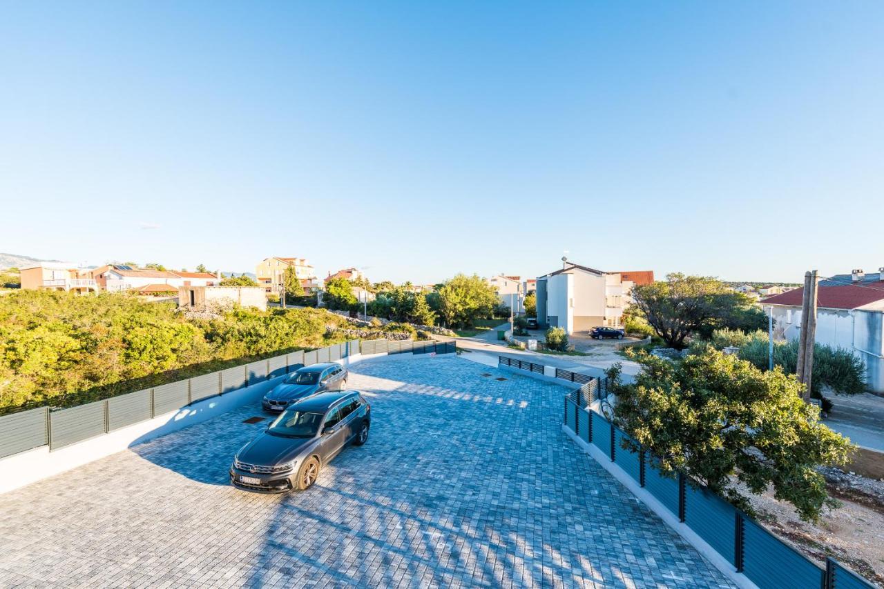 Villa Lena Luxury Apartments Novalja Eksteriør billede
